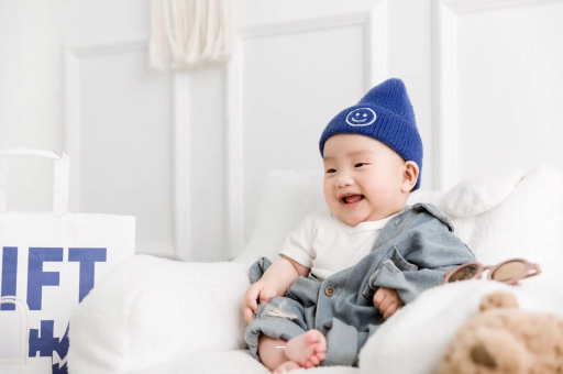 新乡几个月宝宝会抬头 新乡几个月宝宝会抬头